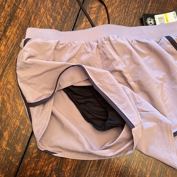 Under Armour Shorts NWT - Picture 4 of 5